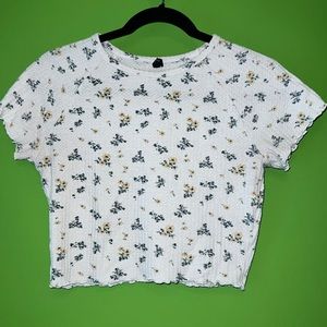 white floral pacsun crop top